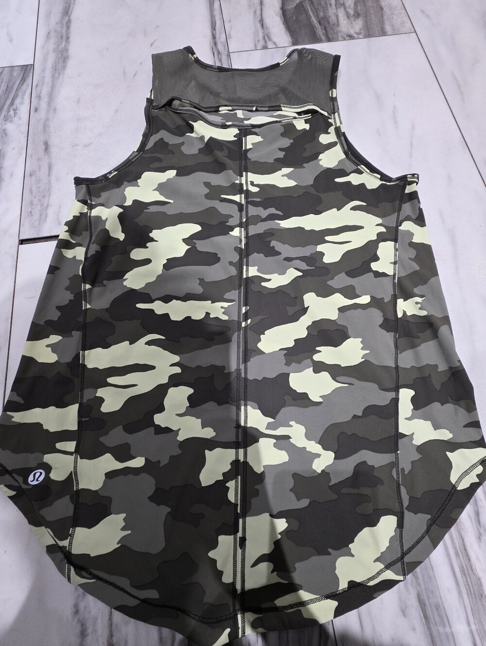 Lululemon Tank - Picture 2 of 4